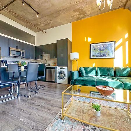 Spacious 2Br Vacation Rental With City View, Optional Parking And Gym Near Mccormick Place & Downtown Chicago Attractions Extérieur photo