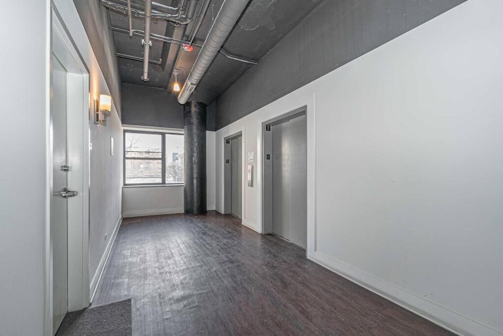 Spacious 2Br Vacation Rental With City View, Optional Parking And Gym Near Mccormick Place & Downtown Chicago Attractions Extérieur photo
